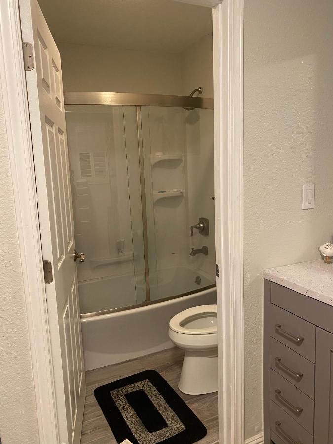Private Room In Los Angeles With Ac, Strong Wifi, Smart Tv, Work Desk Near Sofi Stadium Exteriér fotografie
