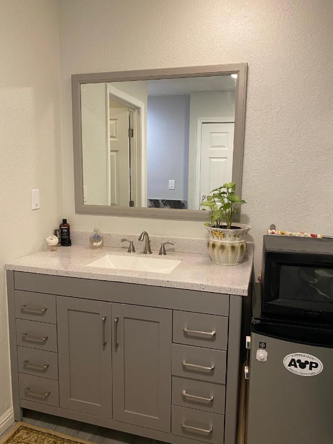 Private Room In Los Angeles With Ac, Strong Wifi, Smart Tv, Work Desk Near Sofi Stadium Exteriér fotografie