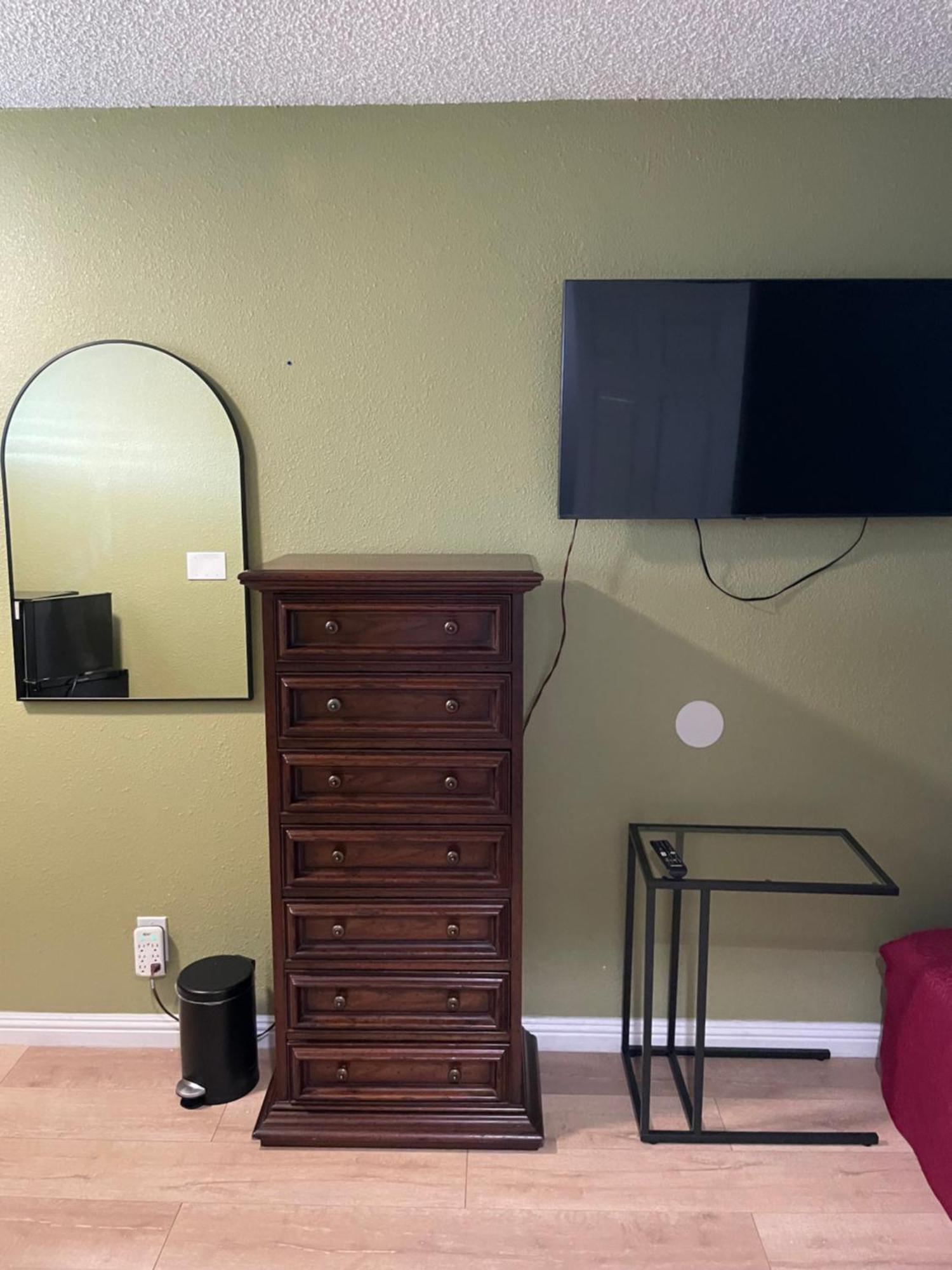 Private Room In Los Angeles With Ac, Strong Wifi, Smart Tv, Work Desk Near Sofi Stadium Exteriér fotografie
